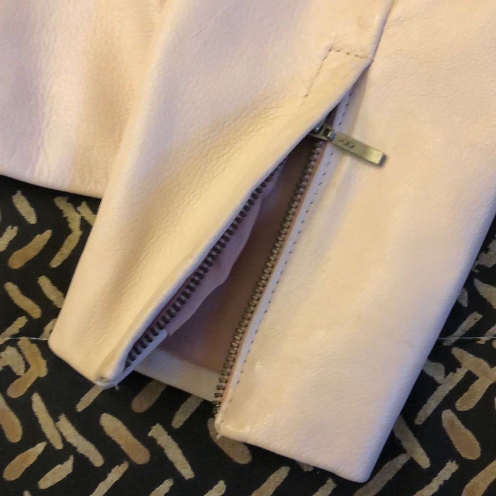 Leather jacket - Picture 3 of 5